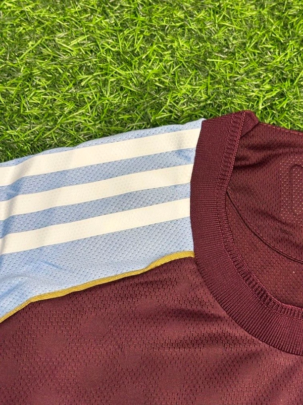 Aston Villa 25/26 Home Kit Player Edition Half Sleeve - L