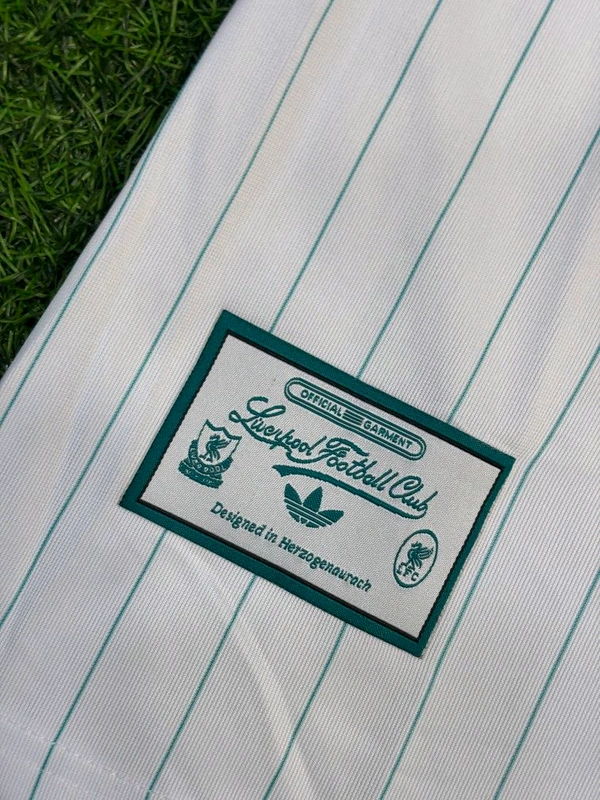 Liverpool FC White Colour Special Kit Player Edition - XXL