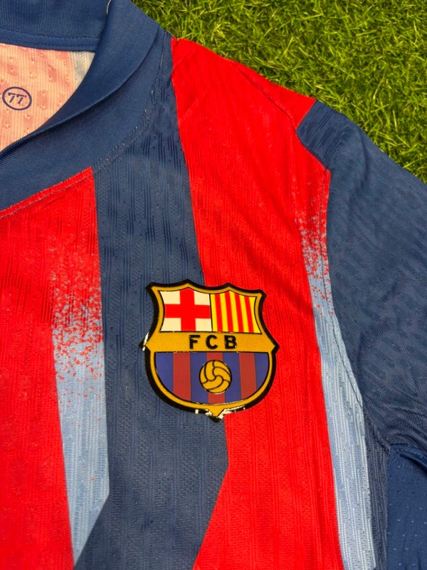 FC Barcelona 25/26 Clasico 4th Kit Player Edition - M