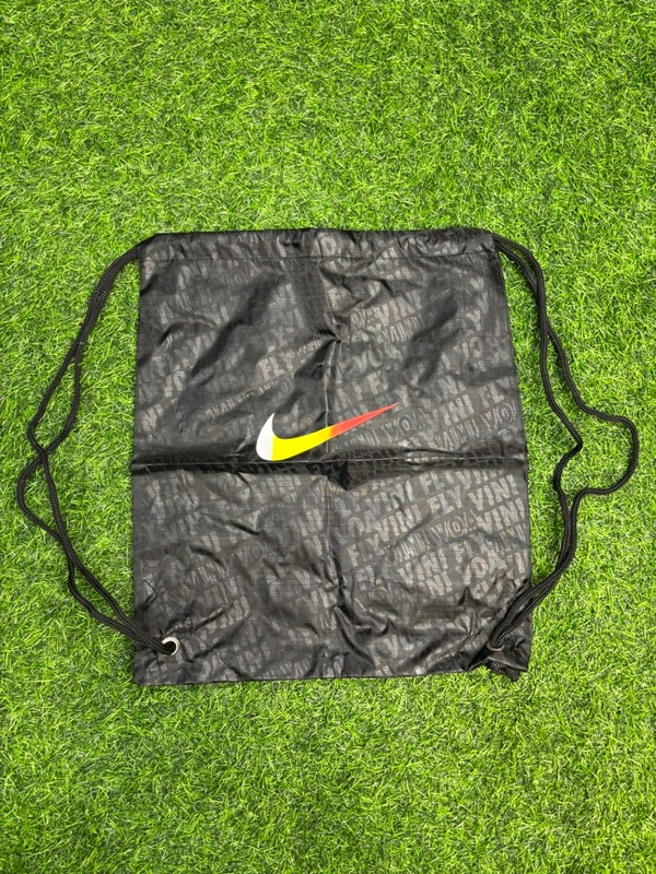 VINI FLY Black Colour Drawstring Bag/Kit Bag