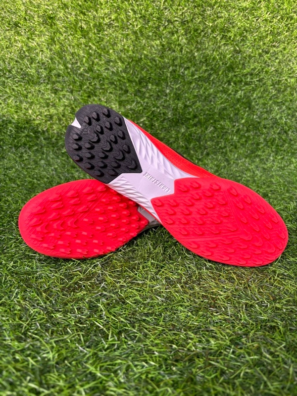 F50 Elite Orange Colour Turf/AG Low-Top With Lace - 7.5