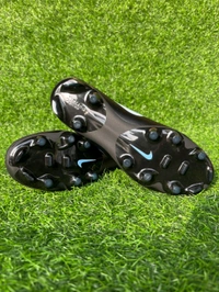 Tiempo Legend 10 Elite Black Low-top FG With Lace - 7