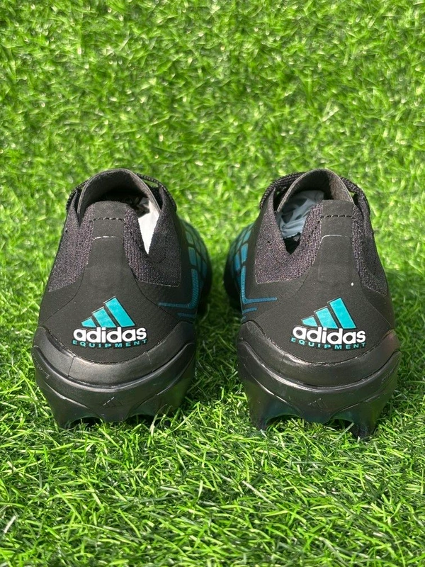 Predator Elite Black Colour Low-top FG With Lace - 7.5