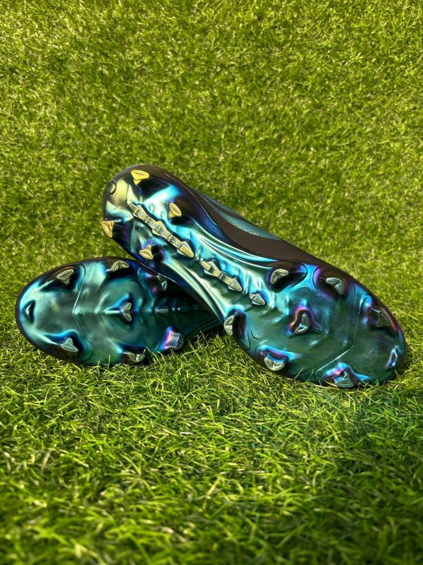 Predator Elite Black Colour Low-top FG With Lace - 9