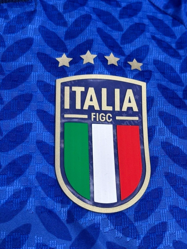 Italy 2026 World Cup Home Kit Player Edition Half Sleeve - M