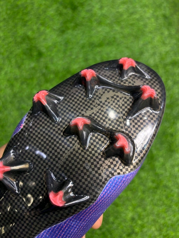 Ultra 5 Carbon Purple Colour FG With Lace - 7.5