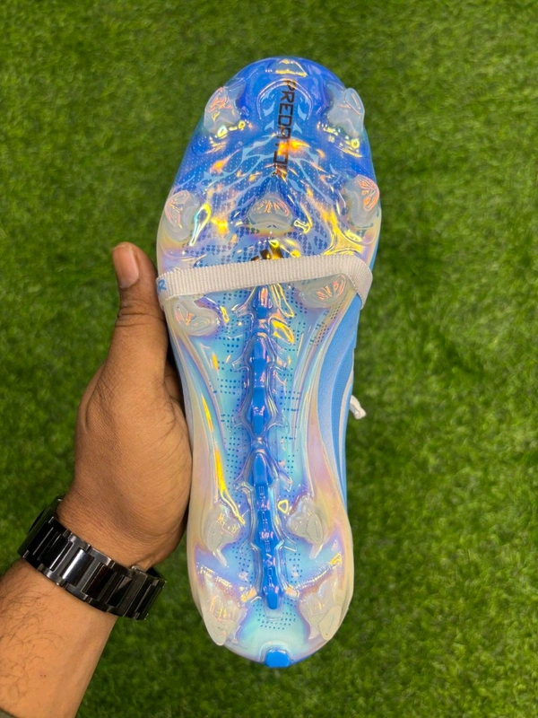 Predator Elite Foldover Next-Gen White Blue Colour FG With Lace - 8