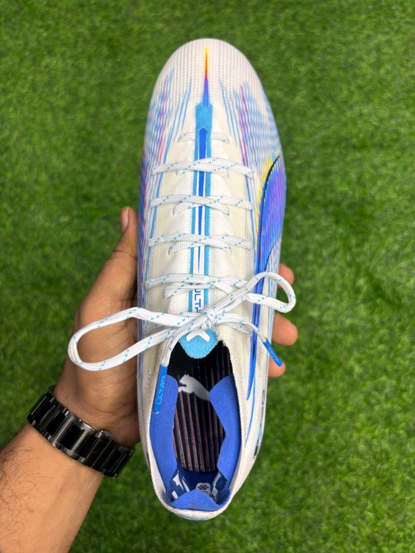 Ultra 5 Carbon Elite White Blue Colour FG With Lace - 6.5