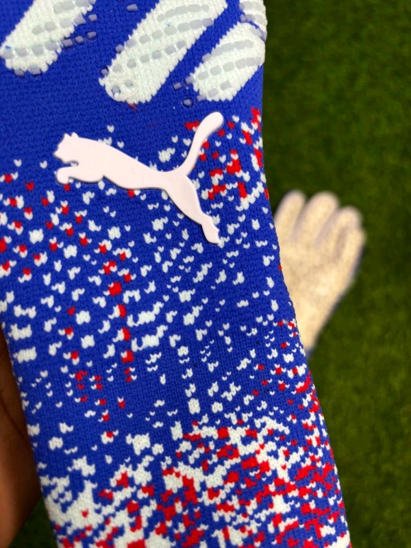 Future Ultimate NC Blue Colour Goalkeeper Gloves - 7