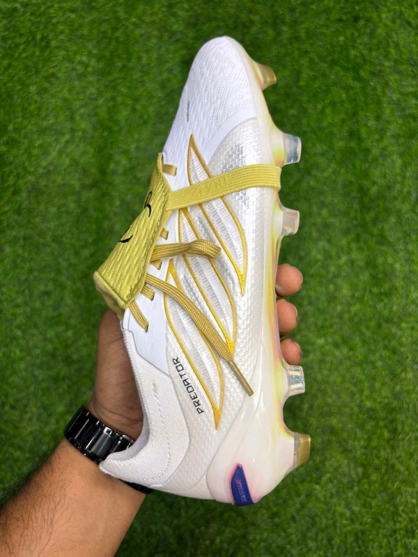 Predator Foldover Elite Next-gen White Gold Colour FG With Lace - 8