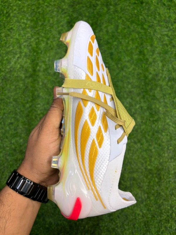 Predator Foldover Elite Next-gen White Gold Colour FG With Lace - 8