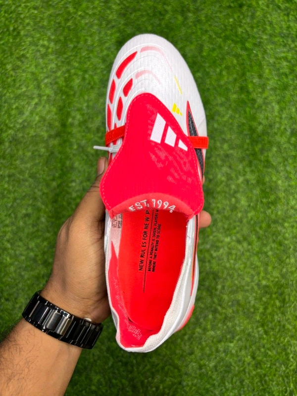 Predator Foldover Elite Next-gen White Red Colour FG With Lace - 8