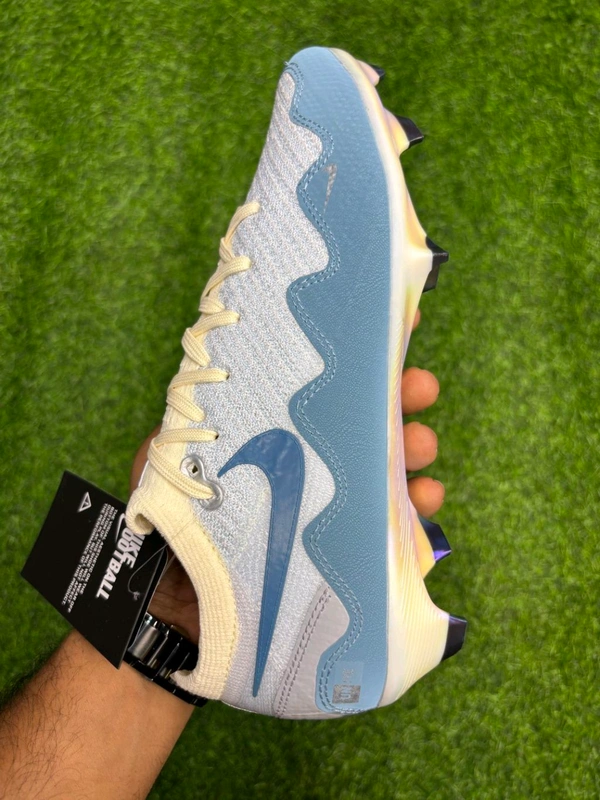 Mercurial Vapor 16 Sky-blue Colour Low-top FG With Lace - 5.5