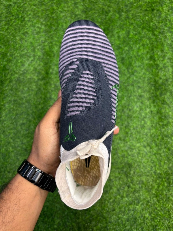 Phantom 6 Luna III Black Colour High-top FG With Lace - 6