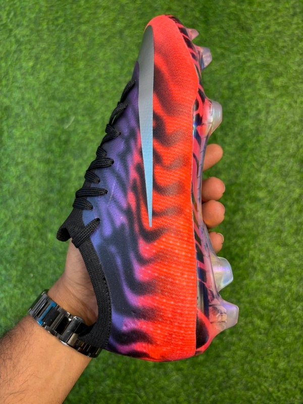 Mercurial Vapor 17 Elite Orange Black Colour Low-top FG With Lace - 8.5