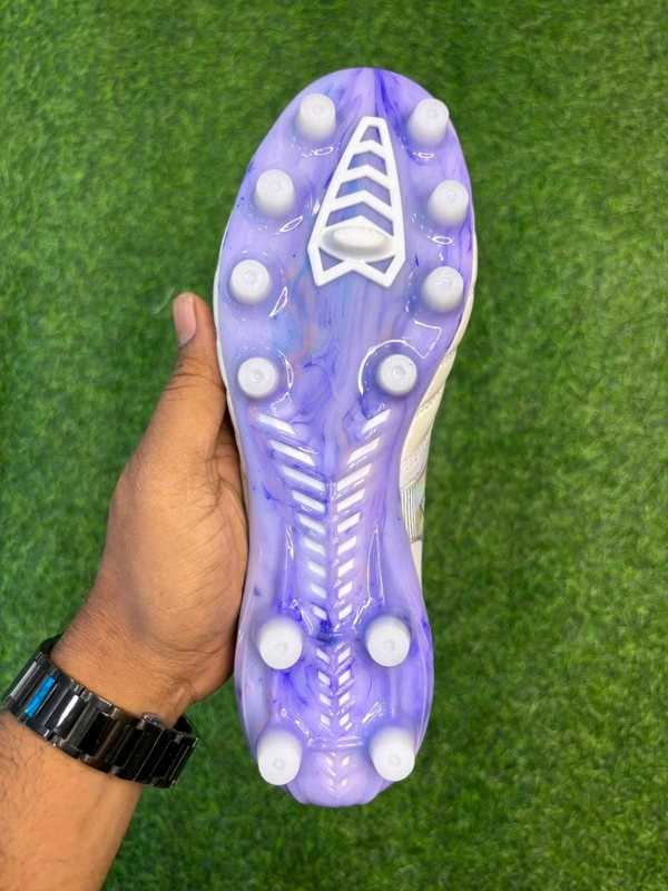 Morelia Neo IV Beta Elite White Purple Low-top FG With Lace - 9
