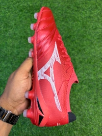 Morelia Neo 4 Red Colour Low-top FG With Lace - 7.5