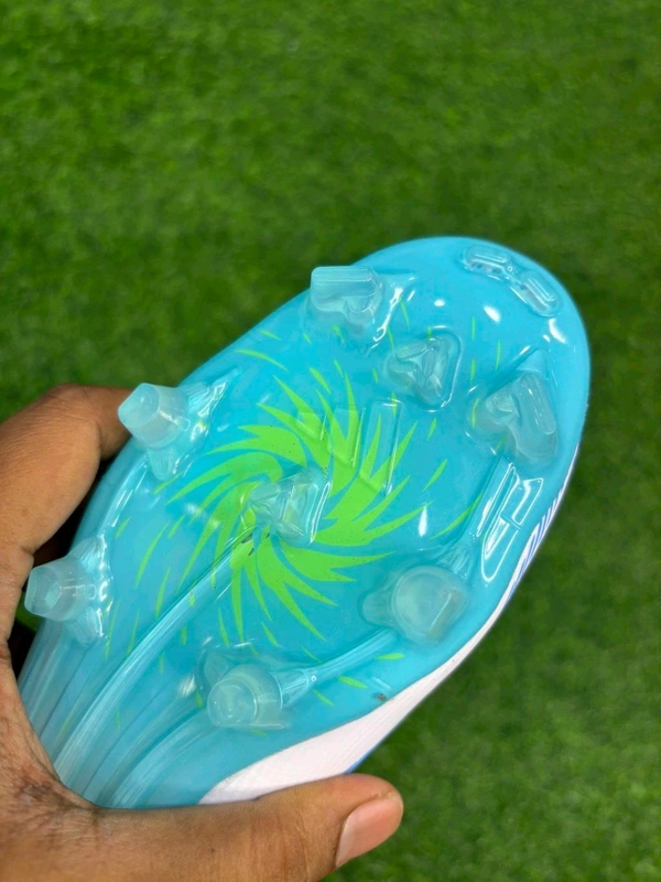 F50 Elite White Blue Colour FG Without Lace - 9.5