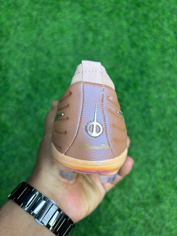 Tiempo Maestro Elite LE Brown Colour Low-top FG - 7