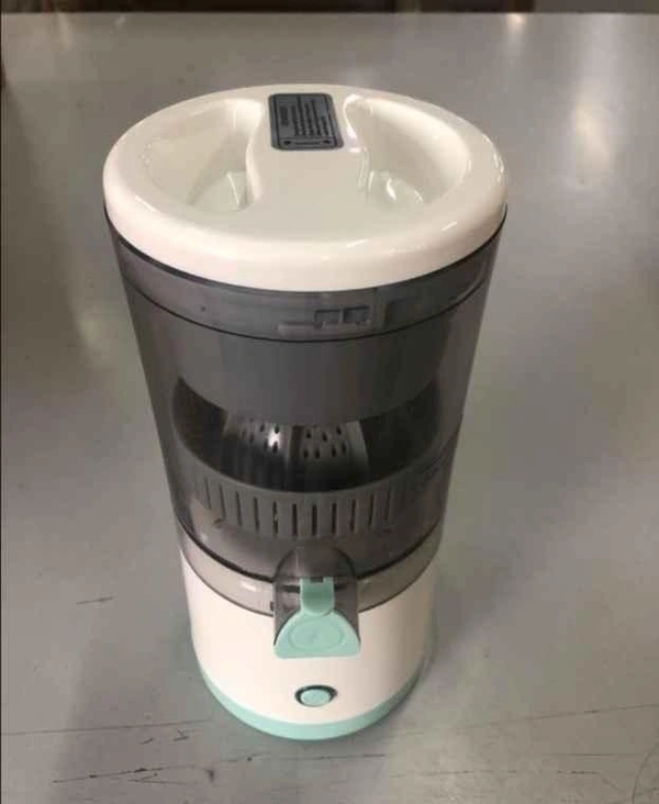 Portable USB Mini Electric Rechargeable Blender Fruit Fresh Juice Lemon Maker