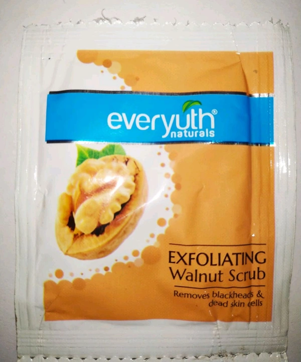 Everyuth Valnut Scrub - 7 GM