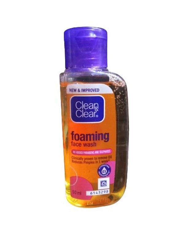 Clean & Clear Foaming Facewash - 50ml