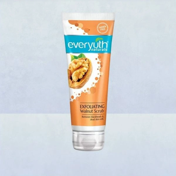 Everyuth Naturals Exfoliating Walnut Scrub - 50 Ml