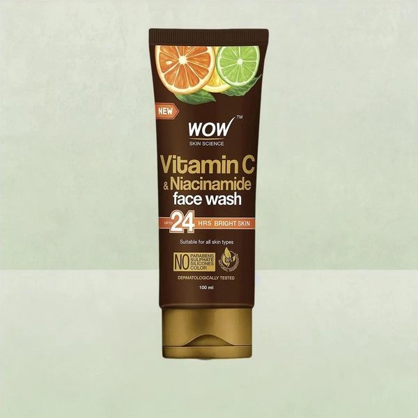 Wow Skin Science Vitamin C & Niacinamide Face Wash  - 100 Ml