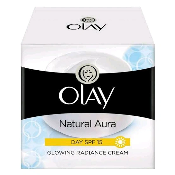 Olay Natural Aura Day Spf 15 Glowing Radiance Cream - 50 GM