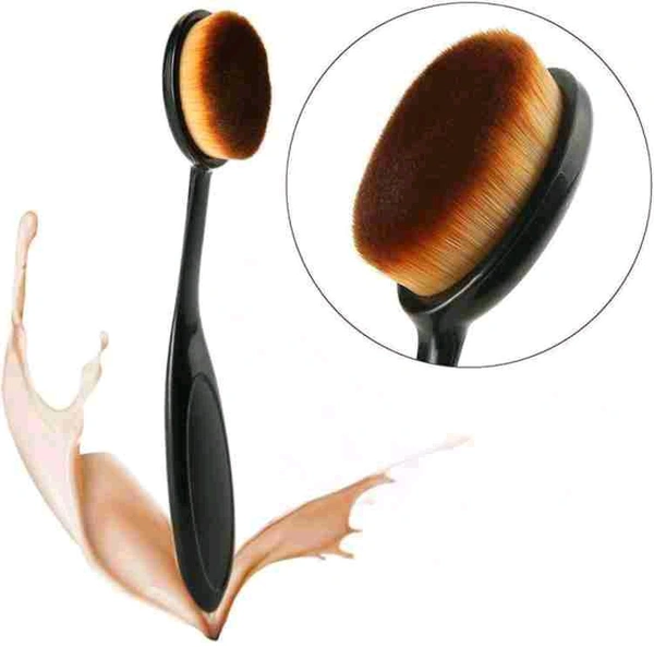 Hilary Rhoda FOUNDATION BLEND BRUSH 90 DEGREE BEND 