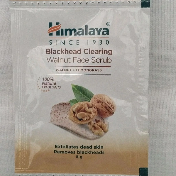 Himalaya Since 1930 Blackhead Clearing Walnut Face Scrub - 8 GM