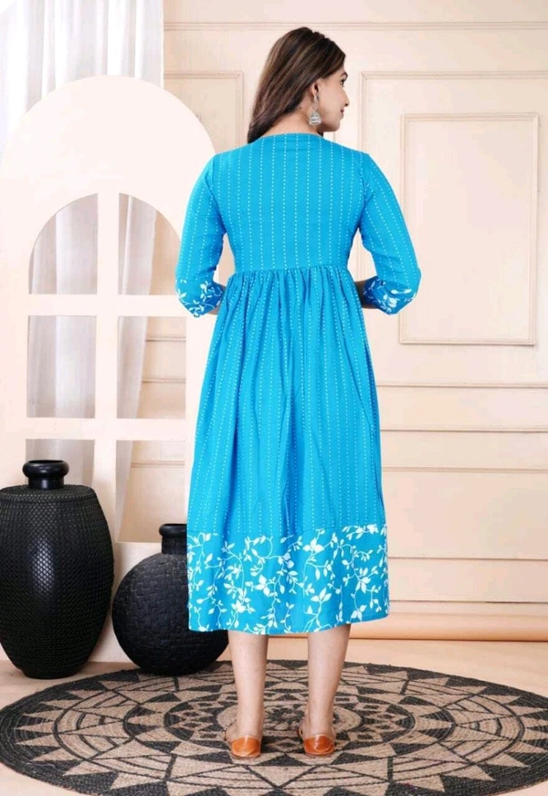 Women Floral Print Viscose Rayon Straight Kurta (Pink) - Scooter, L