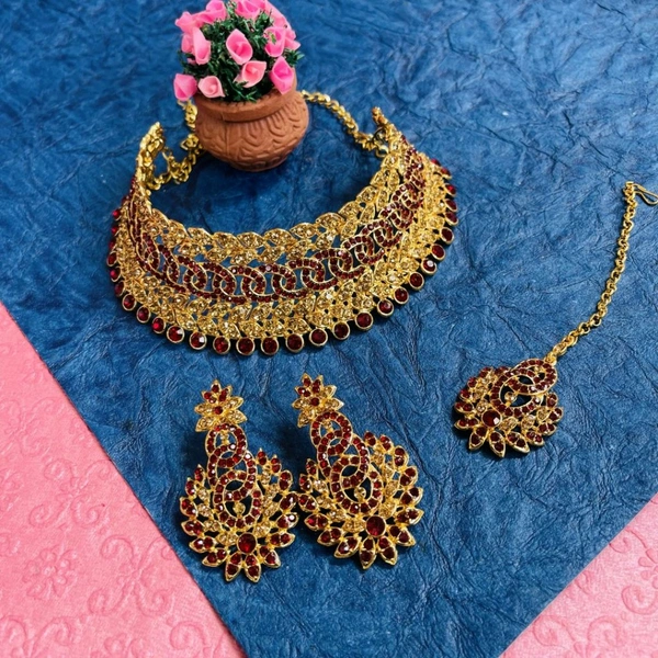 Alloy Gold-plated White Jewel Set (Pack of 1) - MaroonLct