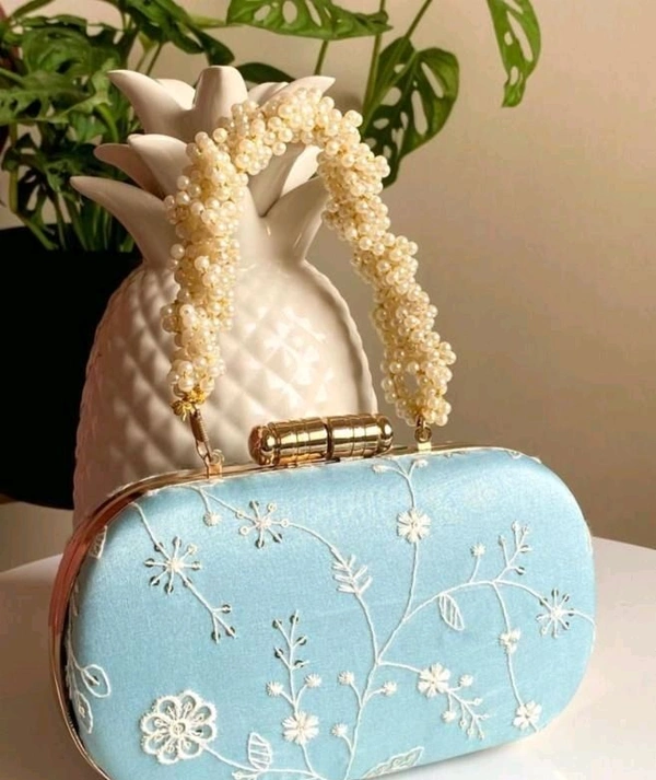 Women's Embroidered Printed Clutch (Multicolor) - Ziggurat, One Size