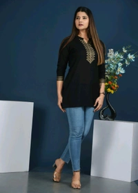 Women Solid Viscose Rayon Straight Kurta (Black) - Black, XS