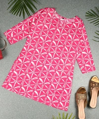 Turquoise Printed Poly Rayon Short Kurti For Women And Girls - Cerise Red, M