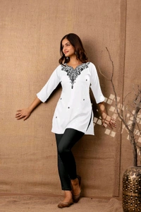 Women Rayon Regular Top - White, XXL