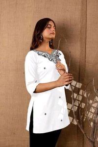 Women Rayon Regular Top - White, XXL