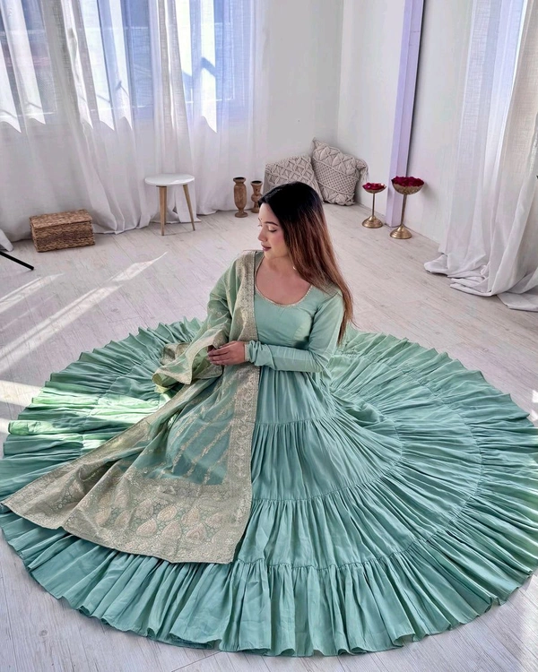 PURE SOFT FOX GEORGETTE FULL FLAIR LAYRED ANARKALI SET - Lemon Grass, XXL