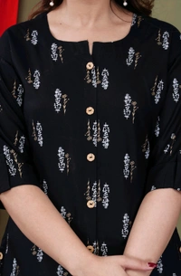 Casual Roll Up Sleeves Printed Women Green, Yellow, White Top
- Black, S