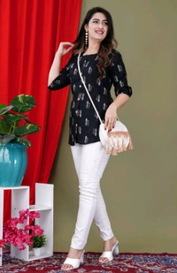 Casual Roll Up Sleeves Printed Women Green, Yellow, White Top
- Black, S