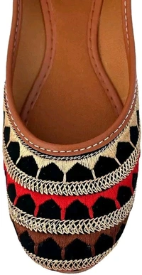 Jutis For Women Multicolor - Russet, IND-4