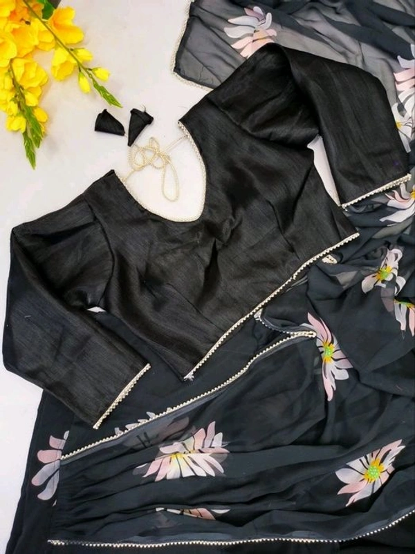 Kiyana Black Handpainted Chinon Pre Draped Saree - Free Size, Black