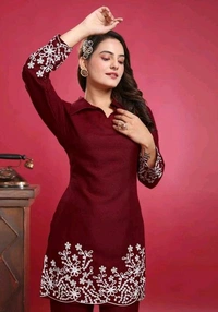 Women's Floral Embroidered Kurta Set with Pants, Maroon, 3/4 Sleeve - S, Maroon