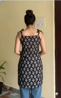 Black & White Block Print Cotton Tunic with Tie-Up Straps | Sleeveless Summer Kurti Top
- L, Black