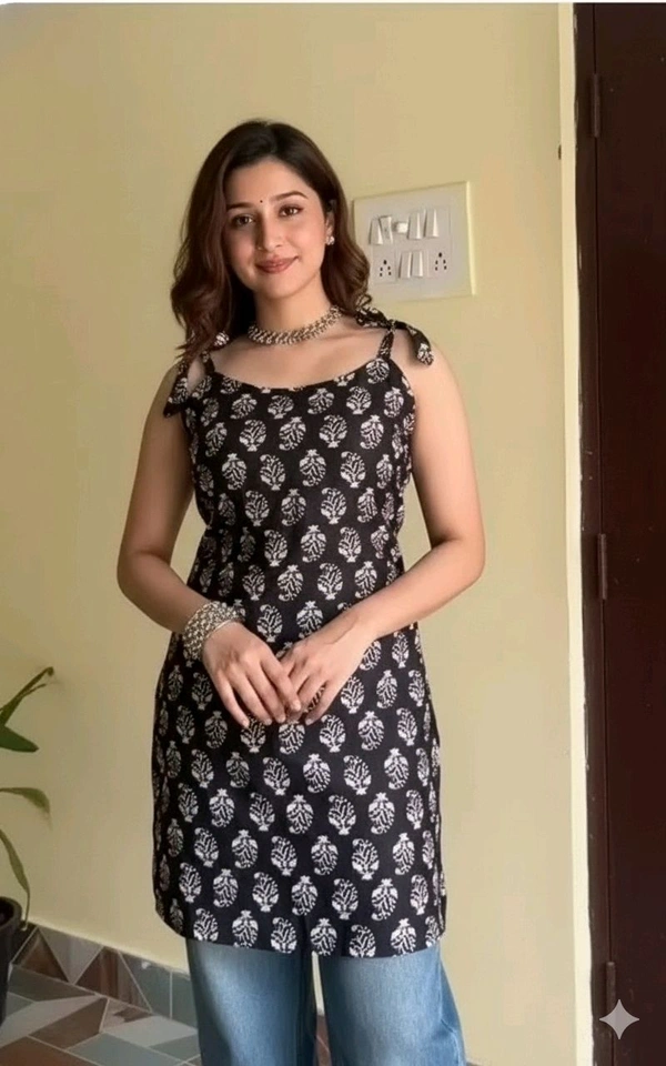 Black & White Block Print Cotton Tunic with Tie-Up Straps | Sleeveless Summer Kurti Top
- XL, Black