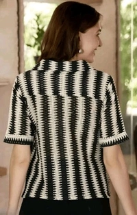 lahaba Women Oversized Fit Striped Spread Collar Casual Shirt
- S, Black