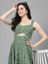 Women Ethnic Motifs Printed Cut-Outs Crepe Fit & Flare Dress - XL, Green