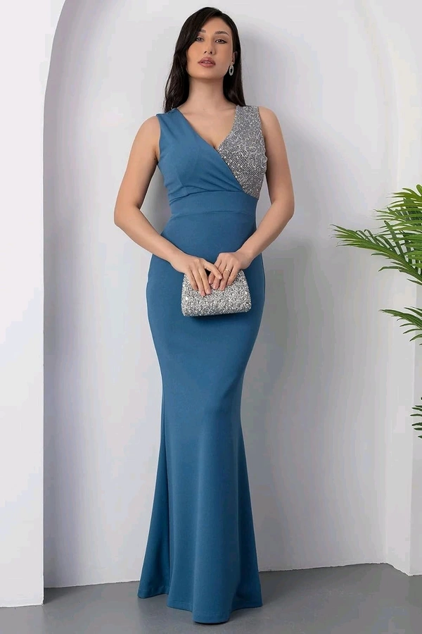 Elegant Evening Gown, V-Neck Sequin Bodice, Floor Length Black Mermaid Dress - S, Grey