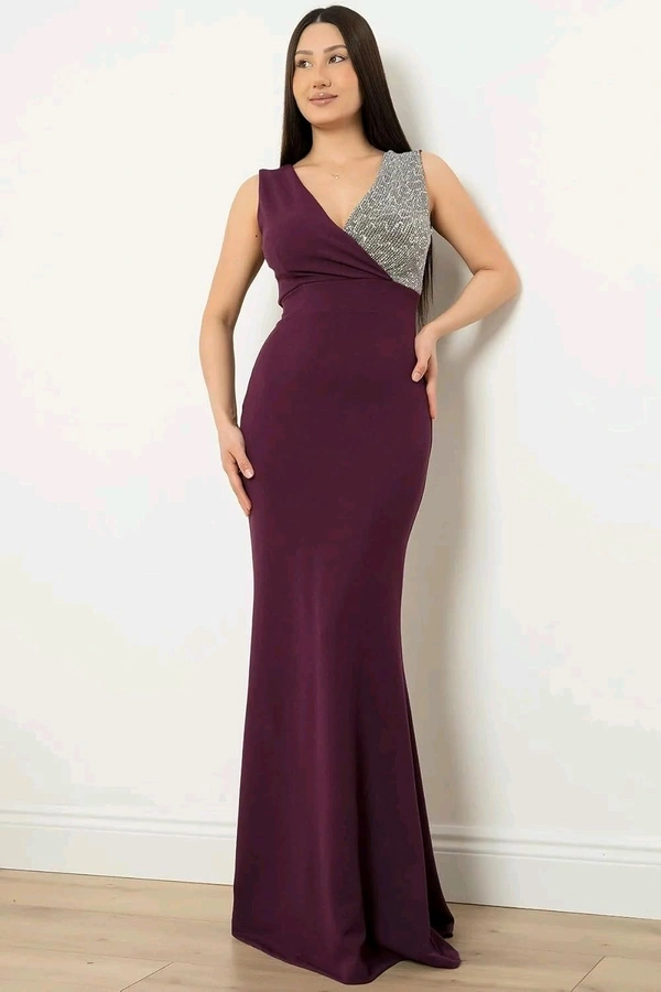 Elegant Evening Gown, V-Neck Sequin Bodice, Floor Length Black Mermaid Dress - XL, purple